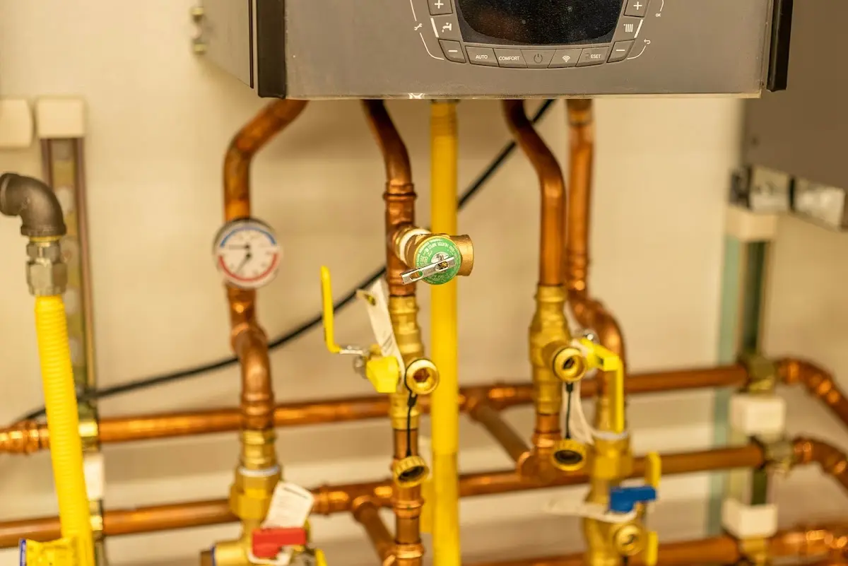 Licensed technician providing Slab Leak Repair for a homeowner in Laguna Vista